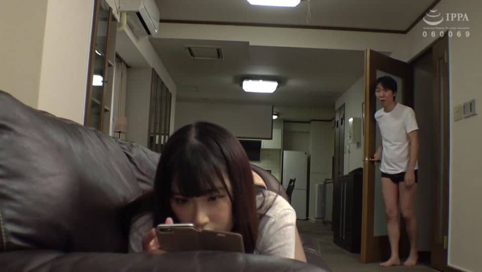 泊まりに来た妻の親友を間違えて犯した